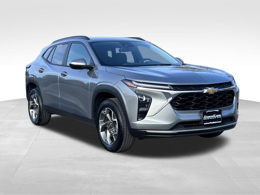 2025 Chevrolet Trax LT FWD