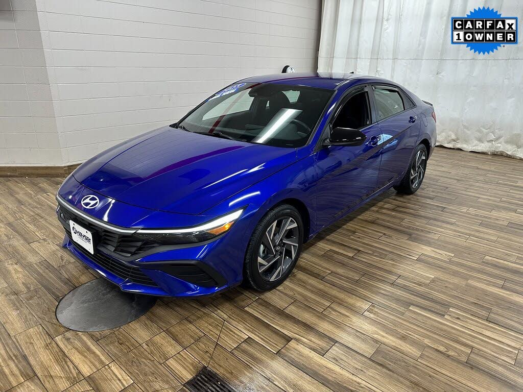 2025 Hyundai Elantra SEL Sport FWD