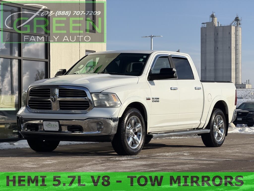 2014 RAM 1500 SLT Crew Cab 4WD