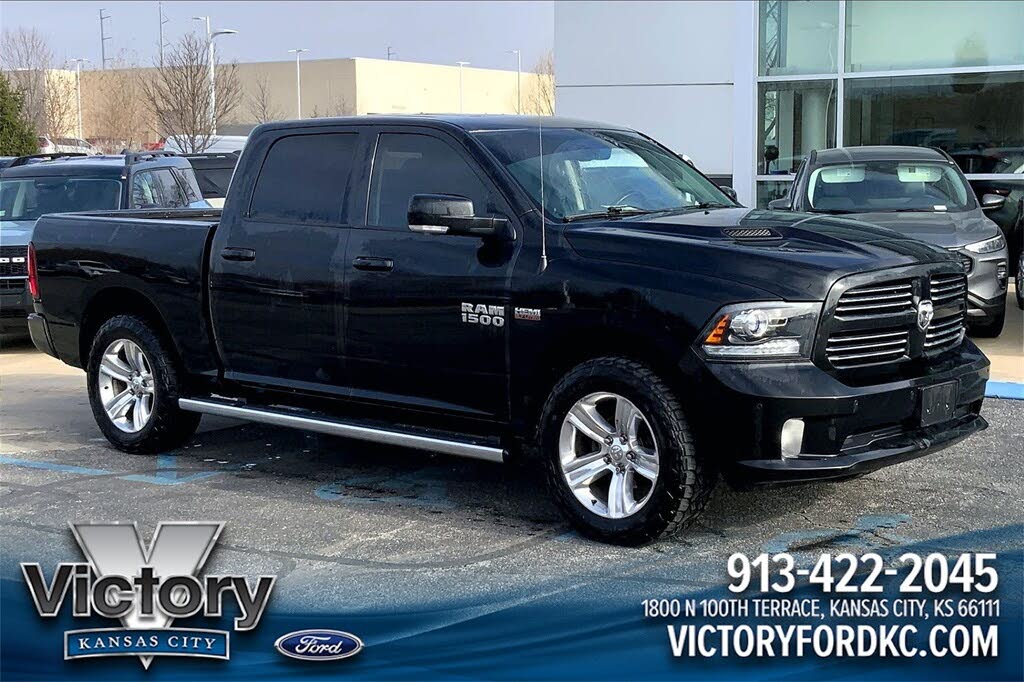 2017 RAM 1500 Sport Crew Cab 4WD