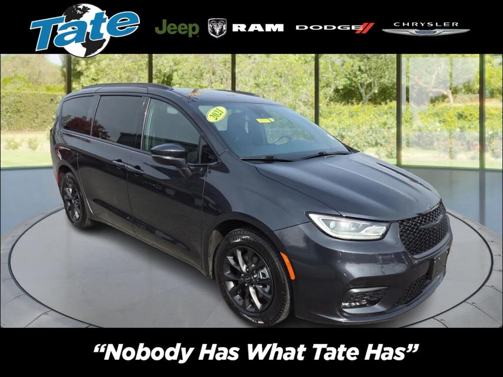 2021 Chrysler Pacifica Touring FWD