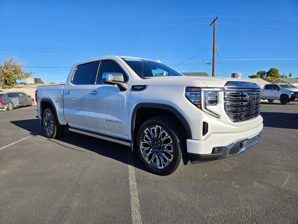 2024 GMC Sierra 1500 Denali Ultimate Crew Cab 4WD