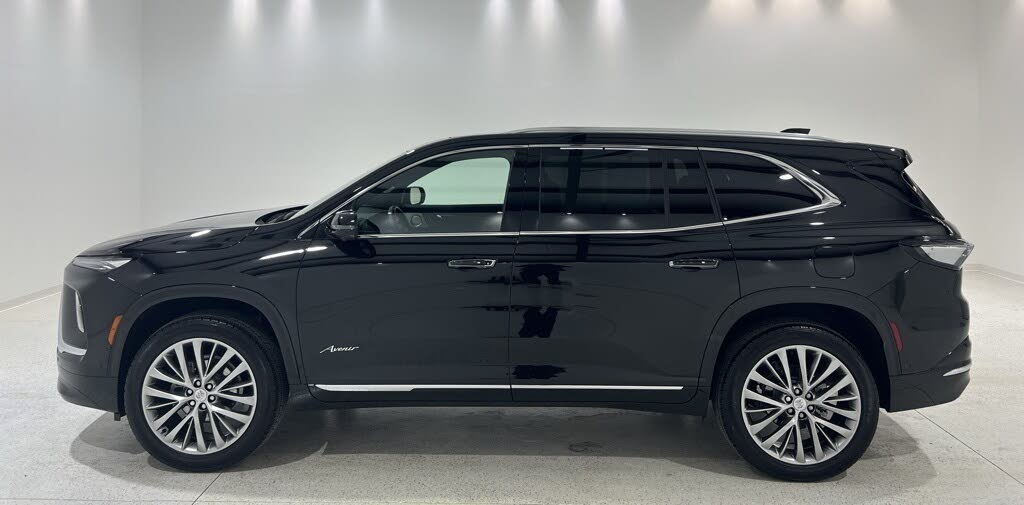 2025 Buick Enclave Avenir FWD