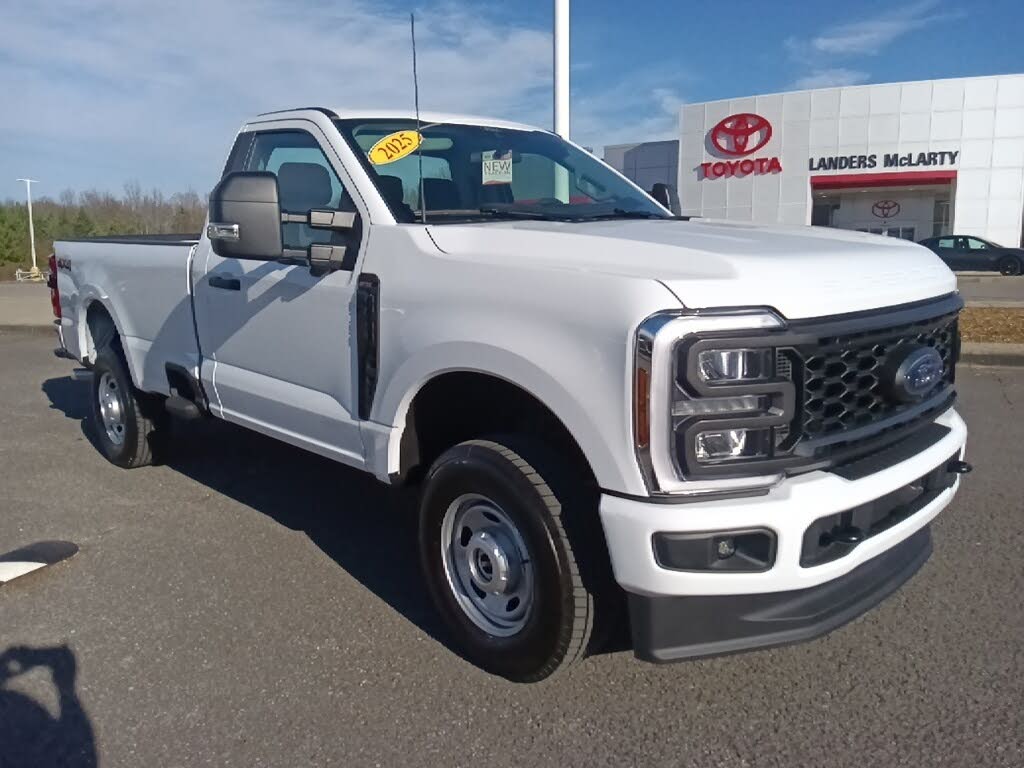 2025 Ford F-350 Super Duty XL Regular Cab LB 4WD