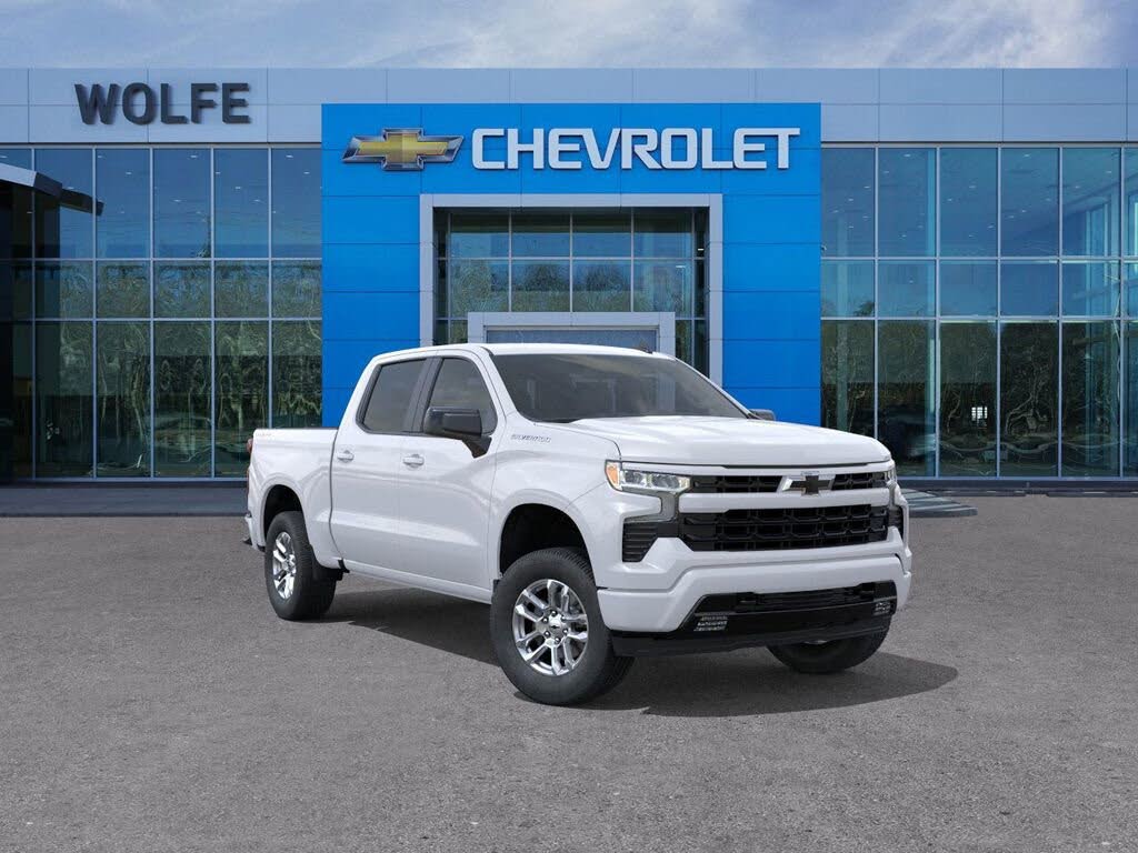 Chevrolet Silverado 1500 RST Crew Cab 4WD 2026