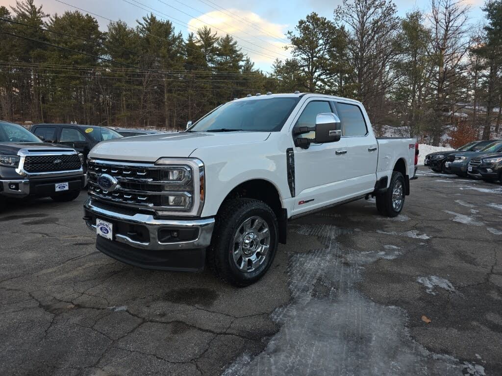 2026 Ford F-250 Super Duty Lariat Crew Cab 4WD