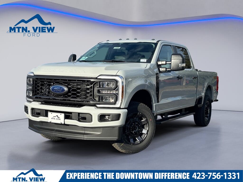 2026 Ford F-350 Super Duty XL Crew Cab 4WD