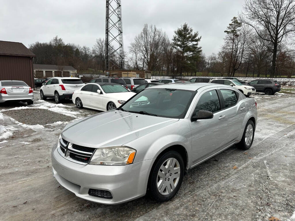 2012 Dodge Avenger SE FWD