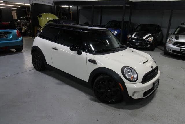 2013 MINI Cooper S Hatchback FWD