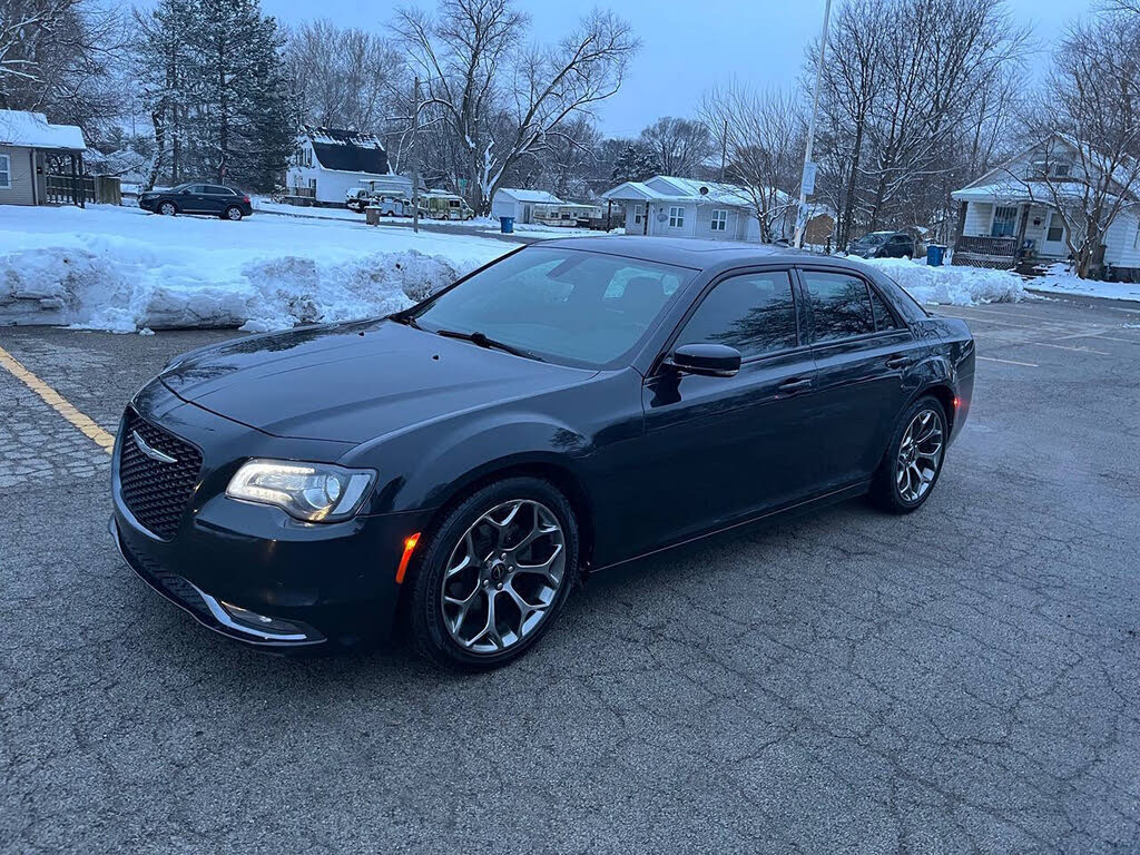 2015 Chrysler 300 S RWD