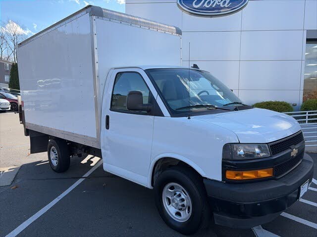 2020 Chevrolet Express Chassis 3500 139 Cutaway RWD