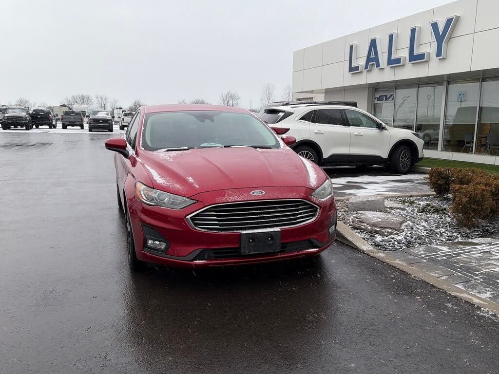 2020 Ford Fusion SE FWD