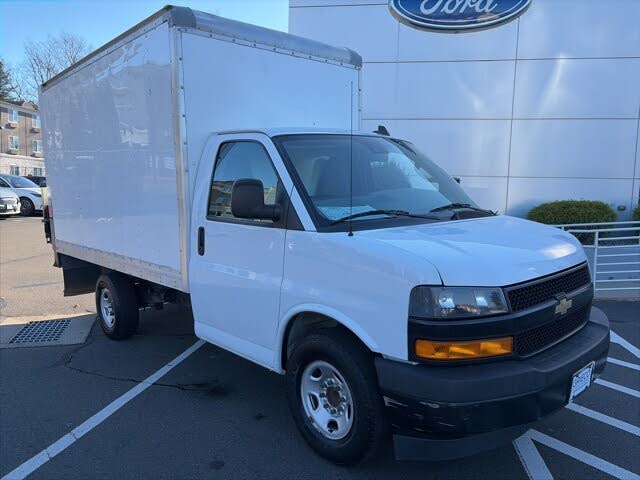 2021 Chevrolet Express Chassis 3500 139 Cutaway RWD