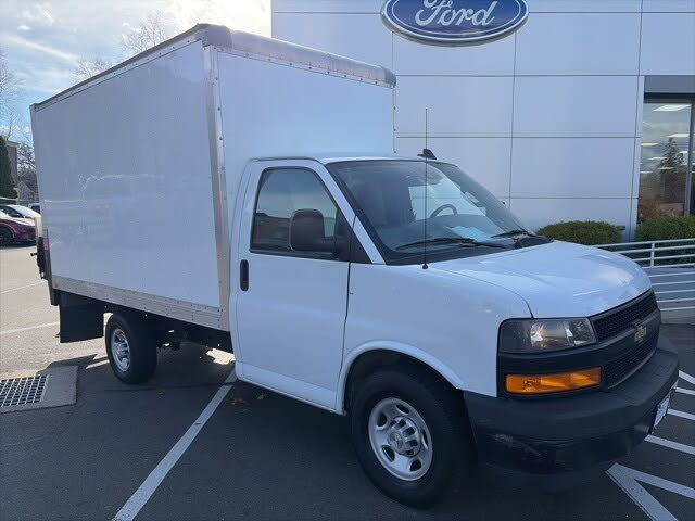 2021 Chevrolet Express Chassis 3500 139 Cutaway RWD