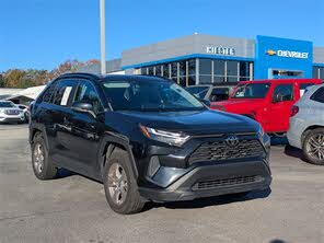Toyota RAV4 XLE FWD