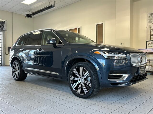 2024 Volvo XC90 Recharge T8 Ultimate Bright Theme 7-Passenger eAWD