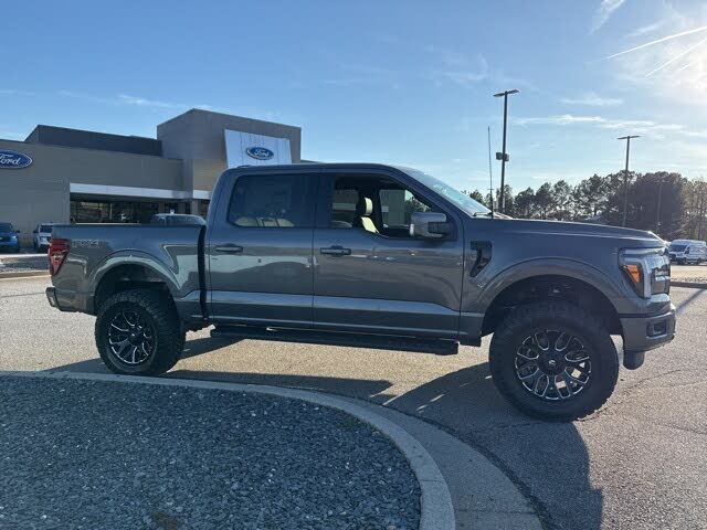 2025 Ford F-150 Lariat SuperCrew 4WD