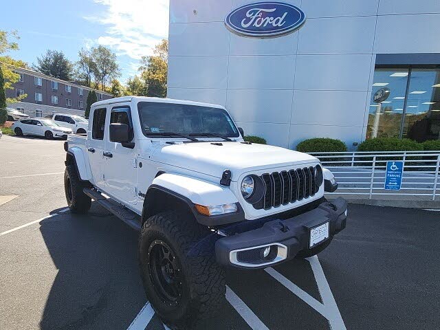 2025 Jeep Gladiator Sport S Crew Cab 4WD