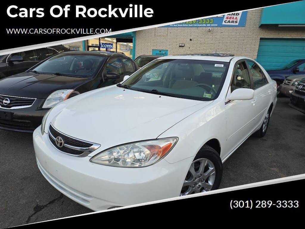 2004 Toyota Camry XLE FWD