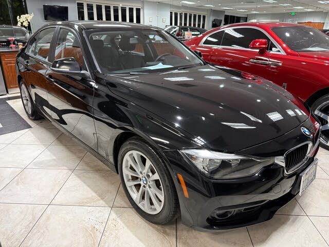 2016 BMW 3 Series 320i Sedan RWD