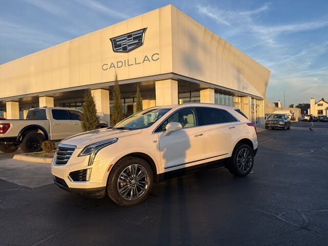 2017 Cadillac XT5 Premium Luxury FWD