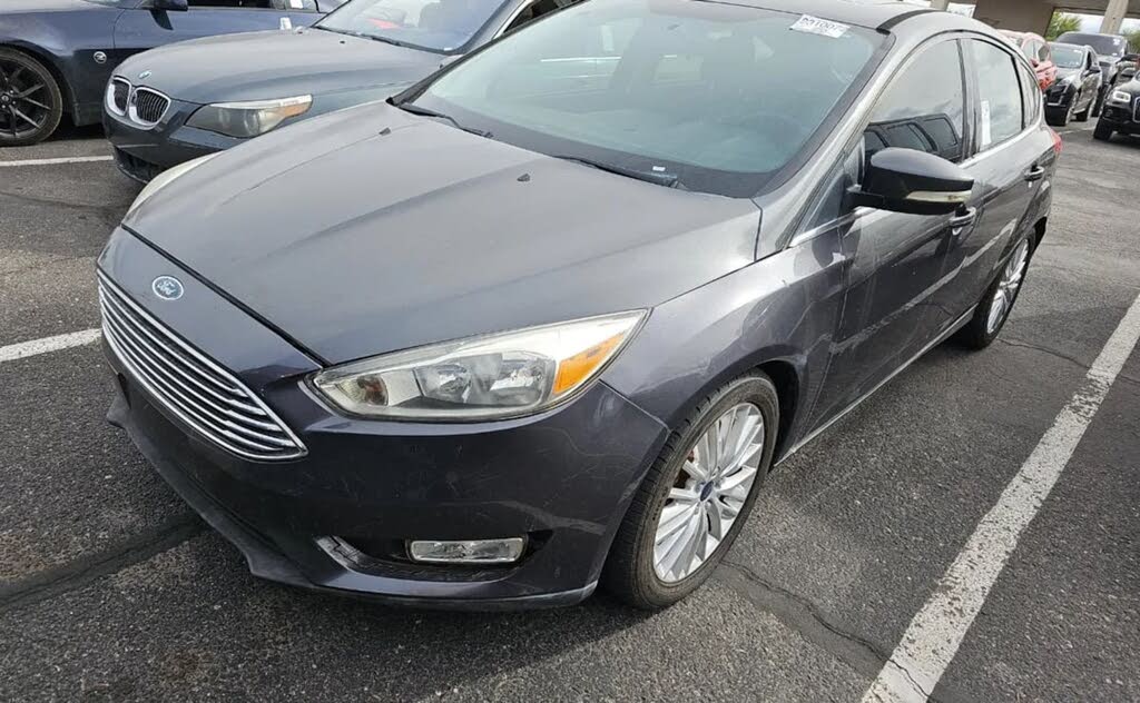 2018 Ford Focus Titanium Hatchback