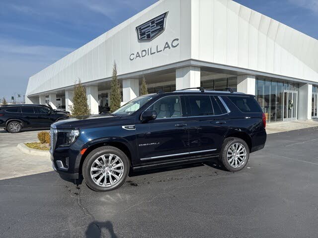 2022 GMC Yukon Denali 4WD