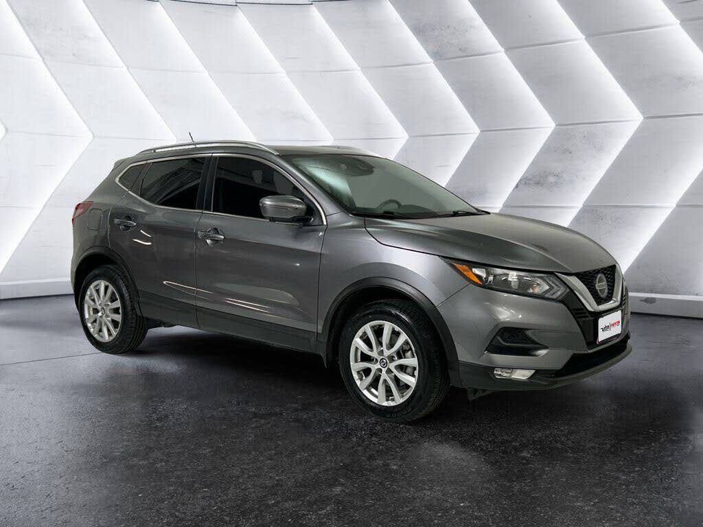 2022 Nissan Rogue Sport SV FWD