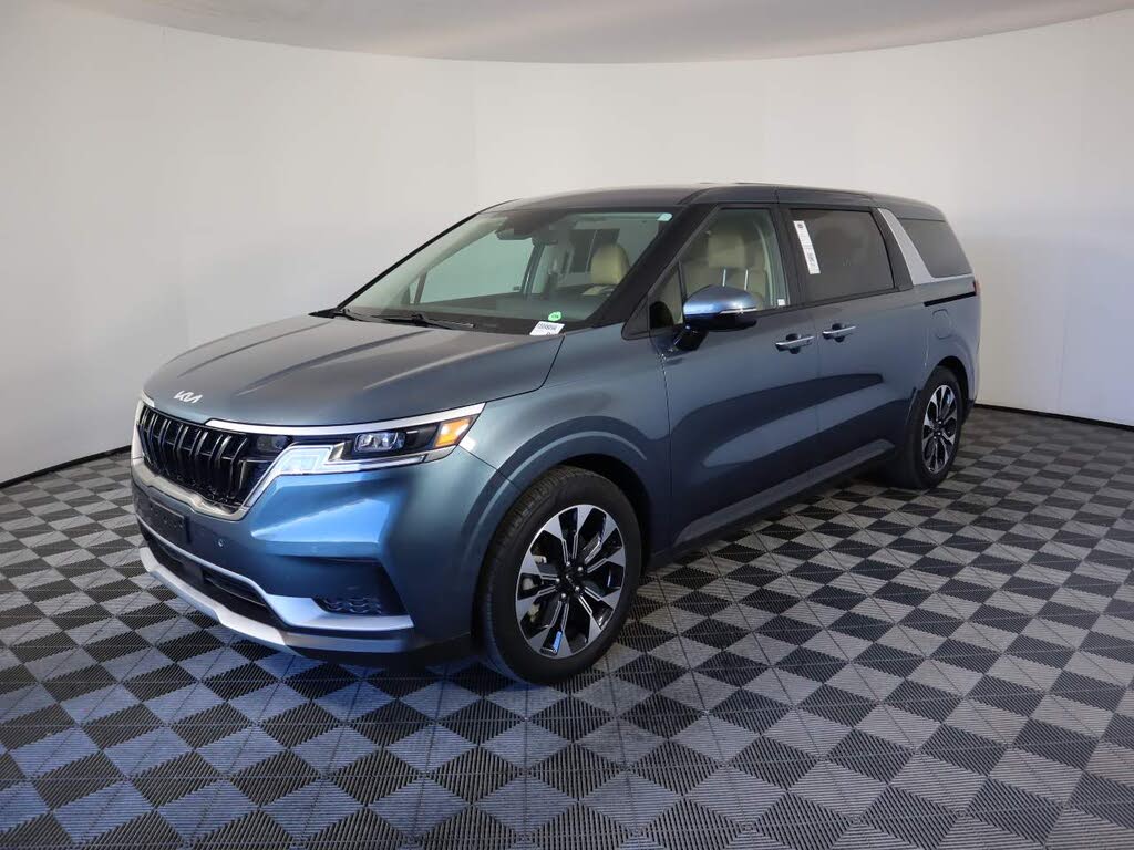 2024 Kia Carnival EX FWD