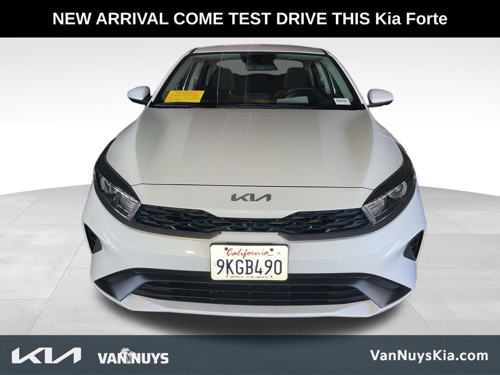 2024 Kia Forte LXS FWD