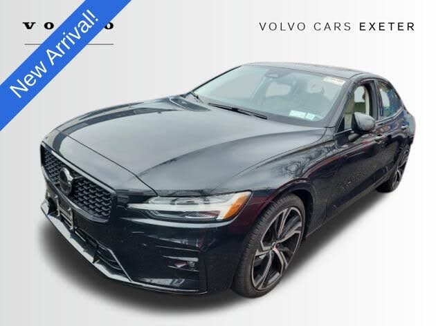 2024 Volvo S60 B5 Core Dark Theme AWD