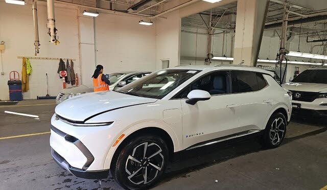 2025 Chevrolet Equinox EV LT FWD