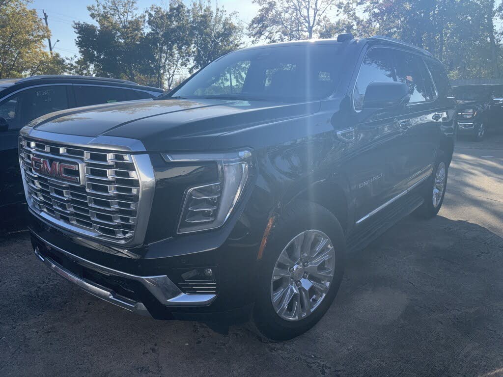 2025 GMC Yukon Denali RWD