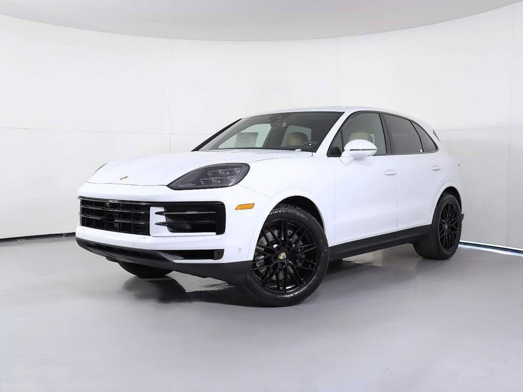 2025 Porsche Cayenne AWD