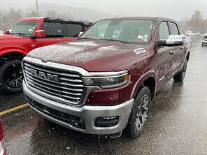 RAM 1500 Laramie Crew Cab 4WD
