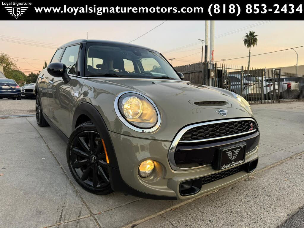 2019 MINI Cooper S 4-Door Hatchback FWD