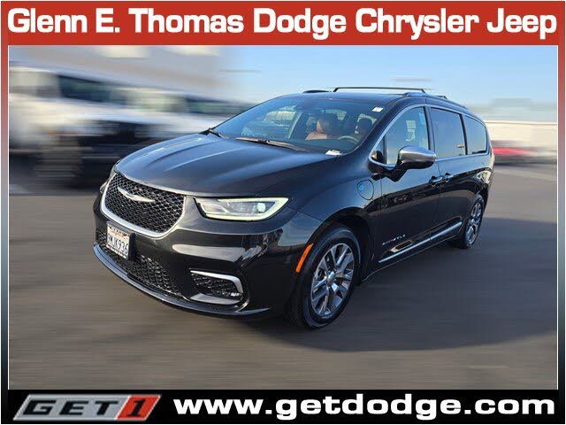 2024 Chrysler Pacifica Hybrid Pinnacle FWD