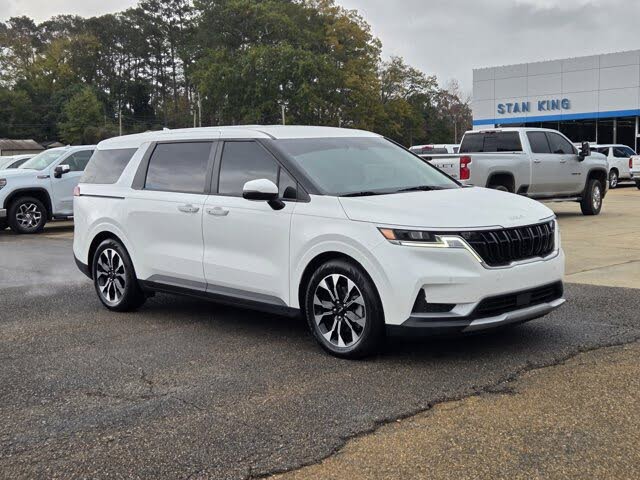2024 Kia Carnival EX FWD