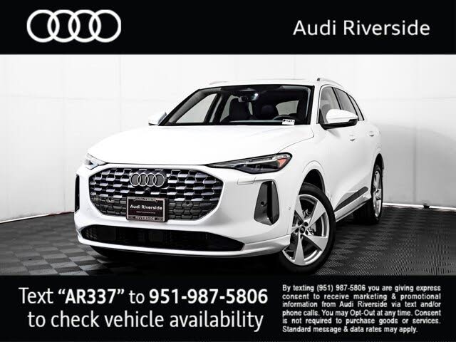 2025 Audi Q5 quattro Premium Plus 40 TFSI