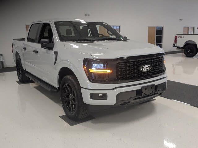 2025 Ford F-150 STX 4dr SuperCrew 4WD