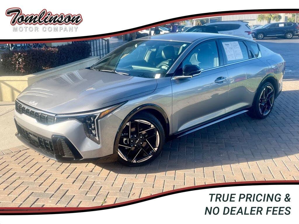 2025 Kia K4 GT-Line FWD