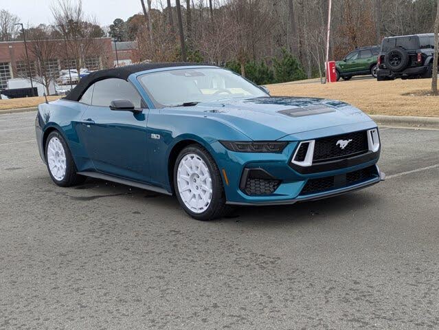 2026 Ford Mustang GT Premium Convertible RWD