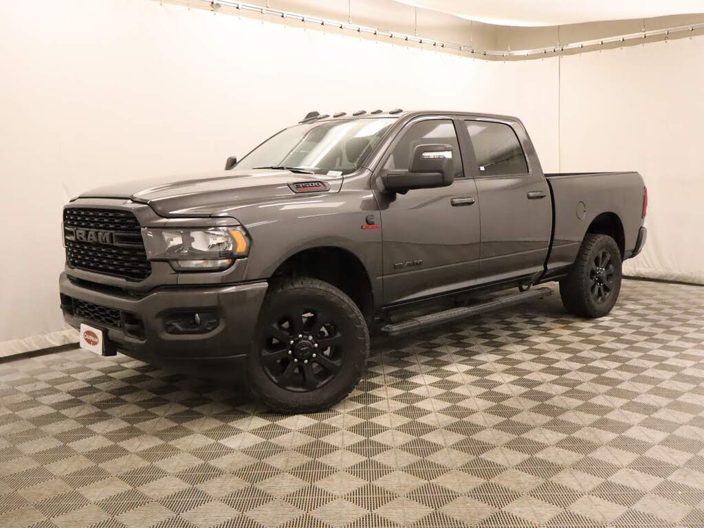 2024 RAM 3500 Big Horn Crew Cab 4WD
