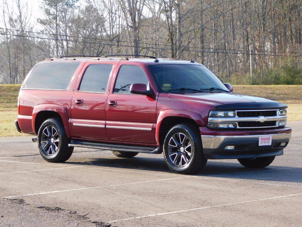 2005 Chevrolet Suburban 1500 LT RWD