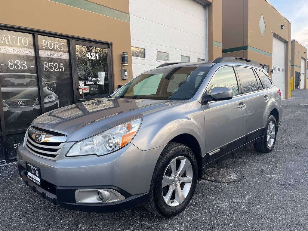 2010 Subaru Outback 2.5i Premium