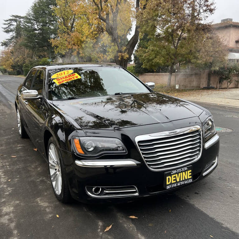 2012 Chrysler 300 C RWD