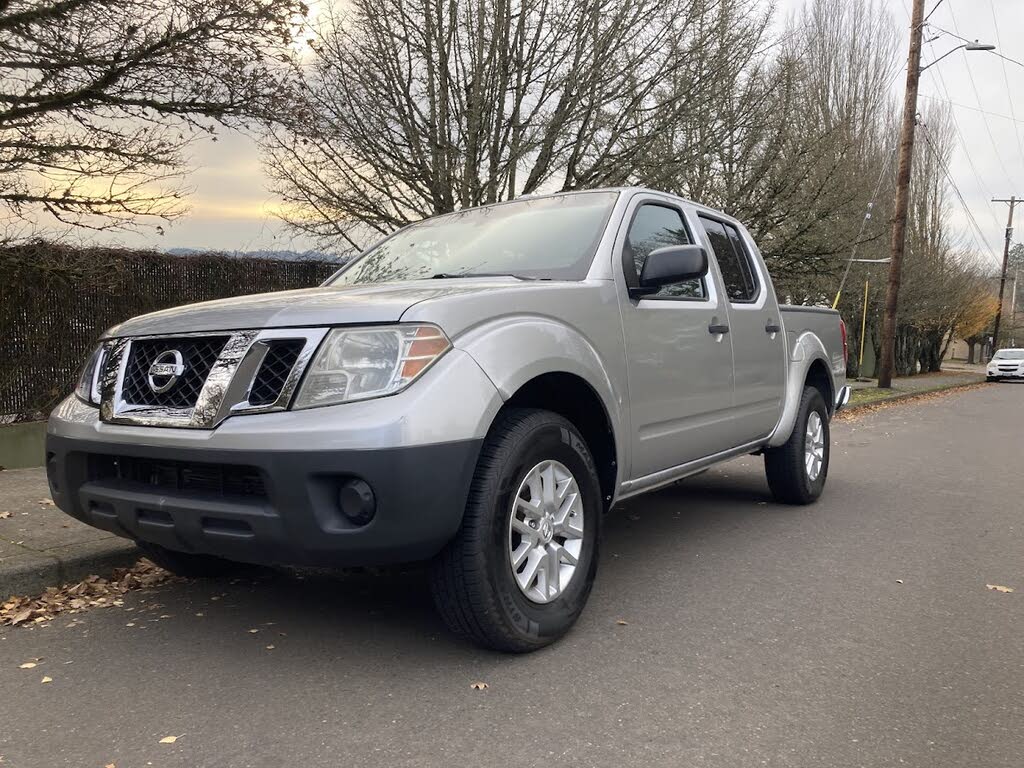 2014 Nissan Frontier SV Crew Cab