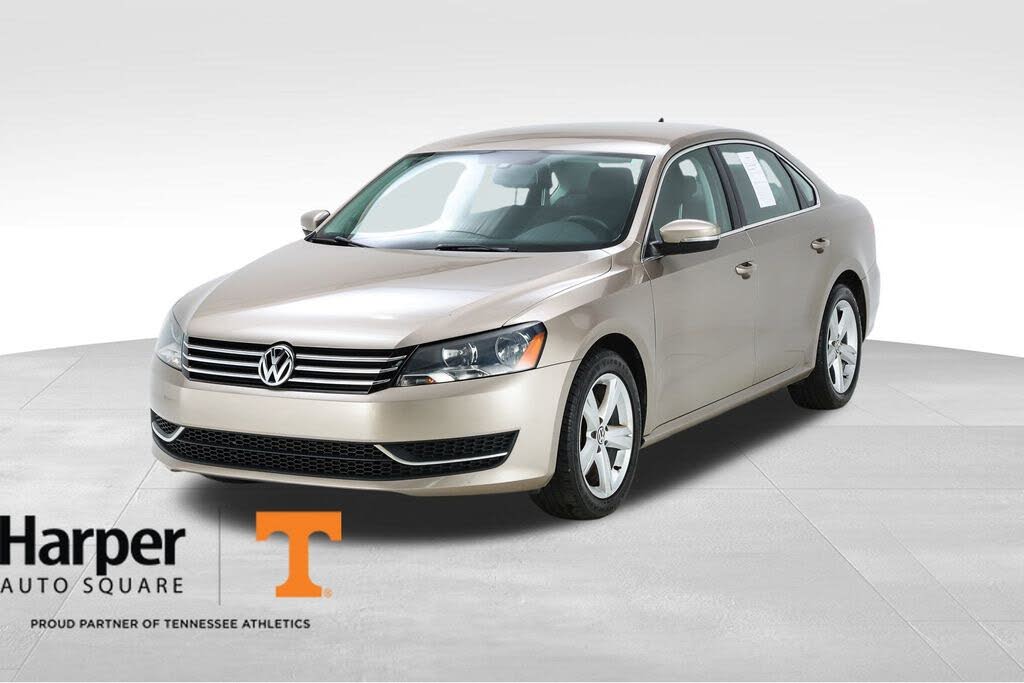 2015 Volkswagen Passat 1.8T SE FWD