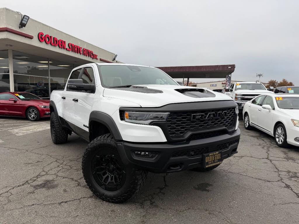2025 RAM 1500 RHO Crew Cab AWD