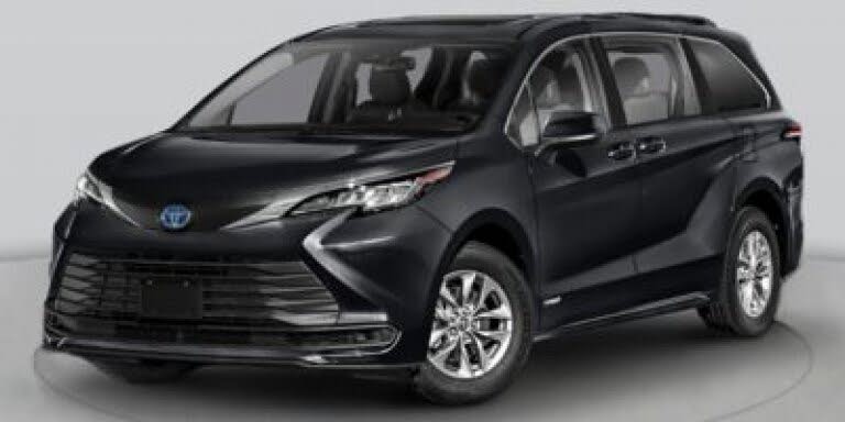 2025 Toyota Sienna XLE 8-Passenger FWD
